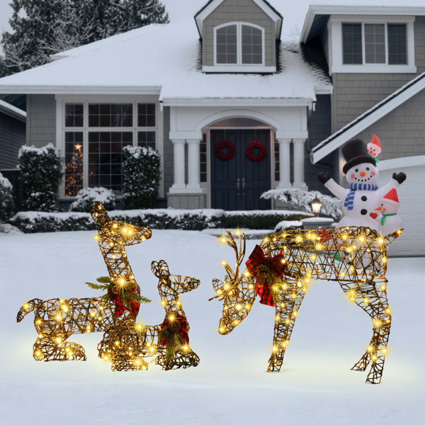 The Holiday Aisle® Deer Family 3 Piece Lighted Display Set Wayfair
